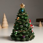 Фигурка светящаяся «Дед Мороз с помощником наряжают ёлочку», 13.5×13×17.5 см - Фото 4