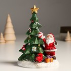 Сувенир полистоун свет "Дед Мороз у нарядной ёлочки" 11х9,5х14,5 см - Фото 2
