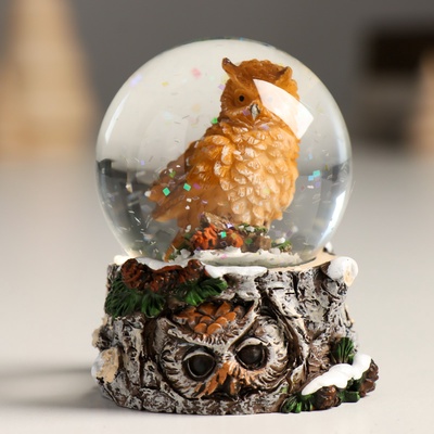 Снежный шар новогодний стеклянный «Филин», полистоун, 4,5х4,5х6,5 см