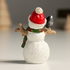 Сувенир полистоун "Снеговик в красной шапке, с лопатой" 5,5х3х7,5 см - Фото 3