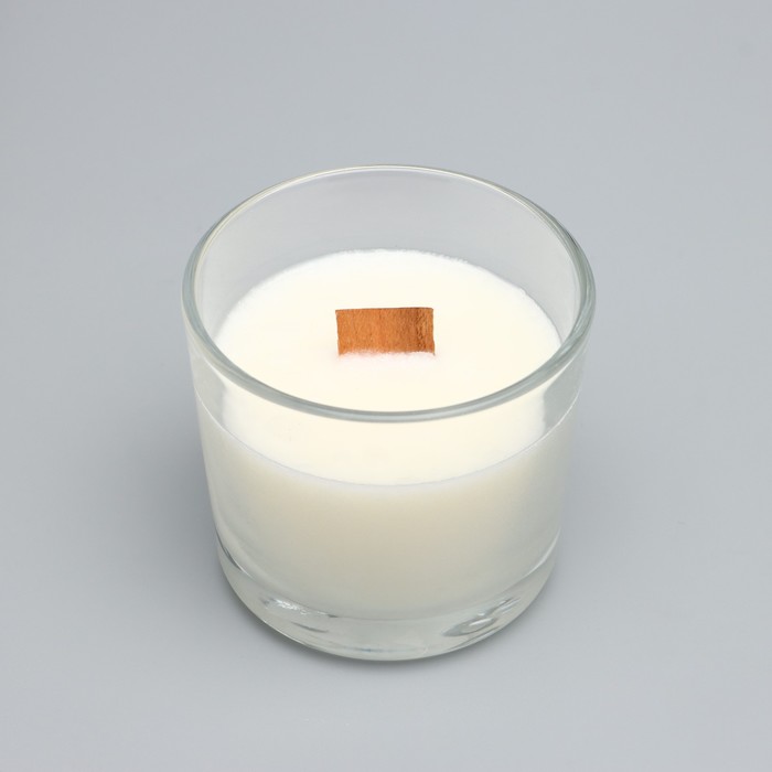 Свеча из соевого воска в стакане с деревянным фитилем "Весенний ландыш", 65 гр - фото 1907819243