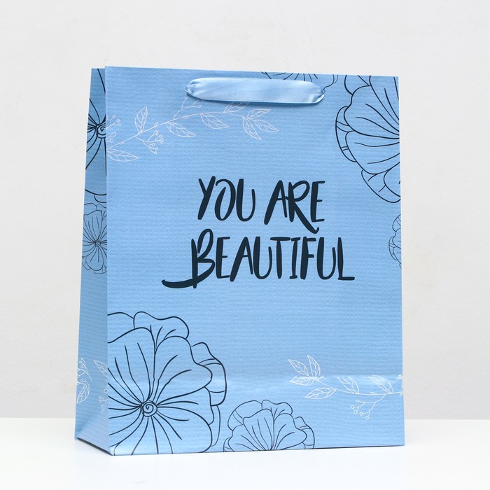 

Пакет подарочный ламинированный «You are beautiful» 26 x 32 x 12 см