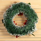 Венок новогодний d=29 см «Зимнее волшебство. Уютная сказка», ягоды на веточках, шишки, снег - Фото 4