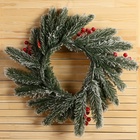 Венок новогодний d=33 см «Зимнее волшебство. Уютная сказка», в снегу, с ягодами - Фото 4