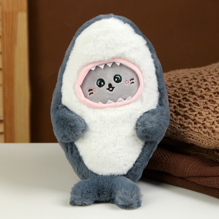 Мягкая игрушка «Кот» в костюме акулы, 25 см, цвет серый - Фото 1