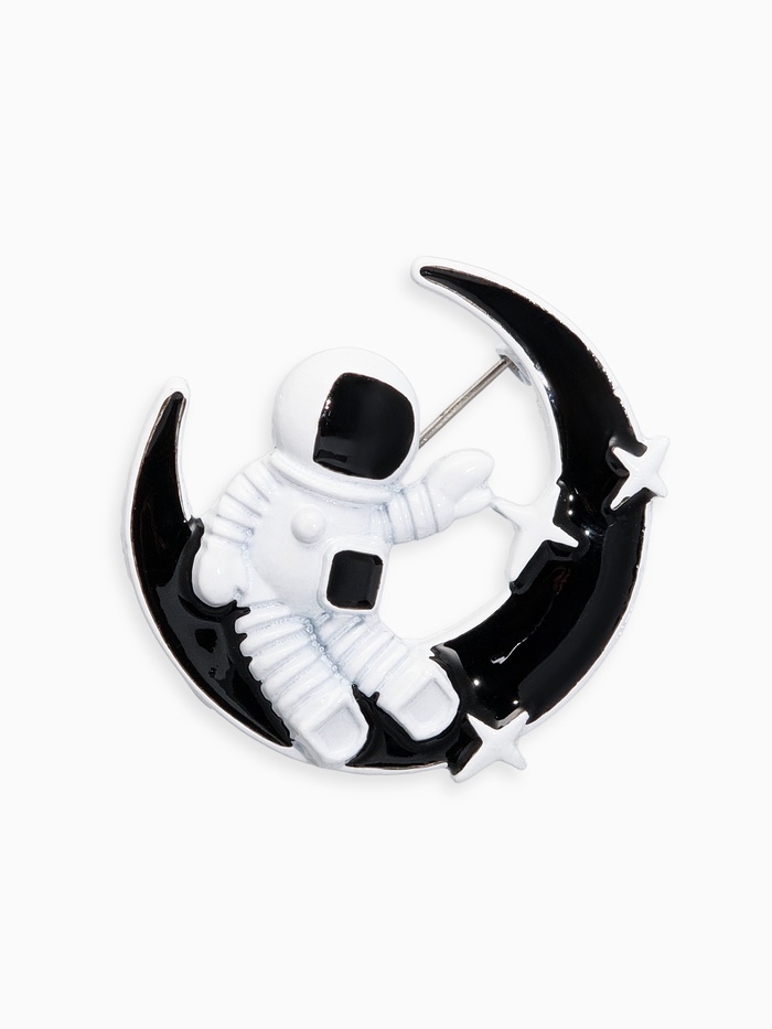 Брошь «Космонавт» на луне, цвет чёрно-белый - Фото 1