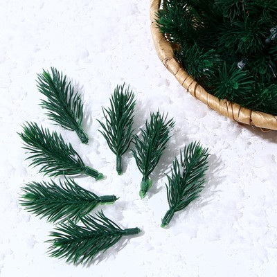 Декор «Ветки ели мини» набор 100 шт., размер 1 шт. — 6×3×3 см