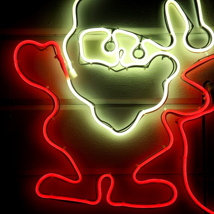 Неоновая фигура «Дед Мороз с подарками», 70 × 85 см, 560 LED, 220 В, свечение зелёное - фото 1907827684