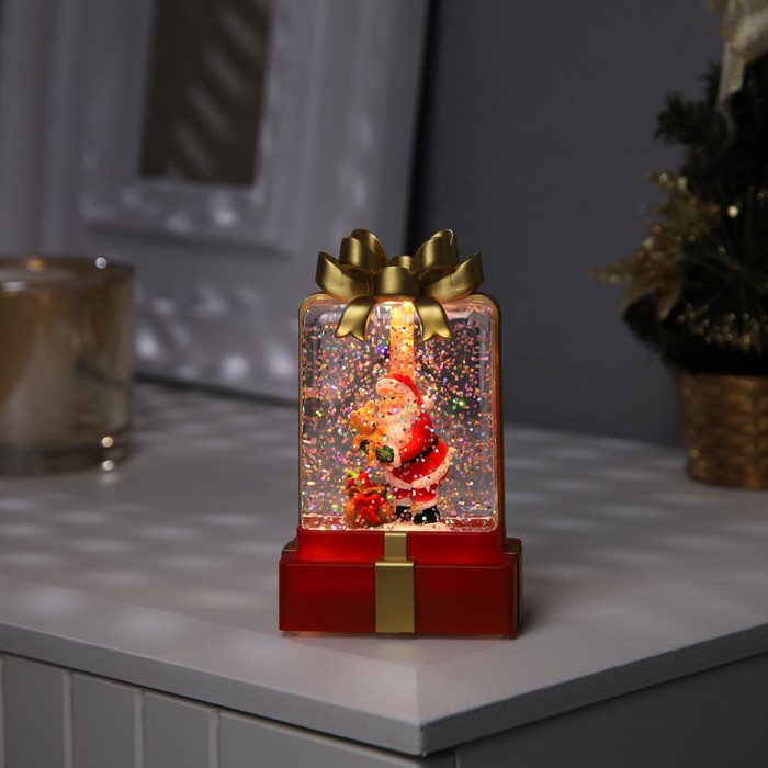 Светодиодная фигура «Дед Мороз с подарком» 7.5 × 12.5 × 4.9 см, пластик, батарейки АААх2 (не в комплекте), свечение тёплое белое - фото 1907827761