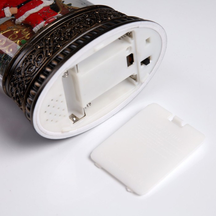 Светодиодная фигура «Свеча с Дедом Морозом» 13.8 × 30 × 8.4 см, пластик, батарейки ААх3 (не в комплекте), USB, свечение тёплое белое