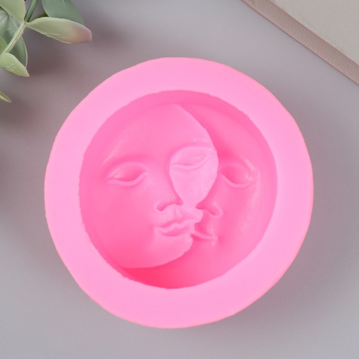 

Молд силикон "Луна и месяц" d=8,5см