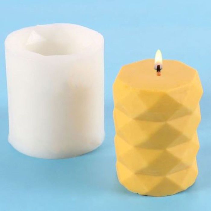 Молд силикон для свечи "Киллена" 7,7х7,7х8,4 см - Фото 1