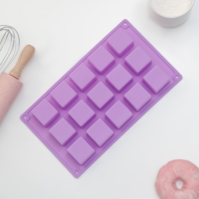 Форма для выпечки силиконовая Доляна «Фигуры.Куб», 26×15×3,2 см, 15 ячеек (3,4×3,4см), цвет фиолетовый