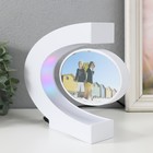 Левитирующий сувенир фоторамка 11,9х2х8,3 см свет "Дуга" белый 17,4х4,9х17,4 см - фото 22774769