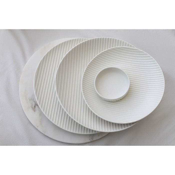 Тарелка фарфоровая Magistro Line, d=25,5 см, цвет белый - фото 1909293716