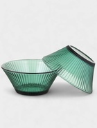 Набор посуды «Вино Верде», 5 предметов: 2 стакана 330 мл, 2 тарелки 280 мл, салатник 1.6 л, стекло, зелёные - Фото 3