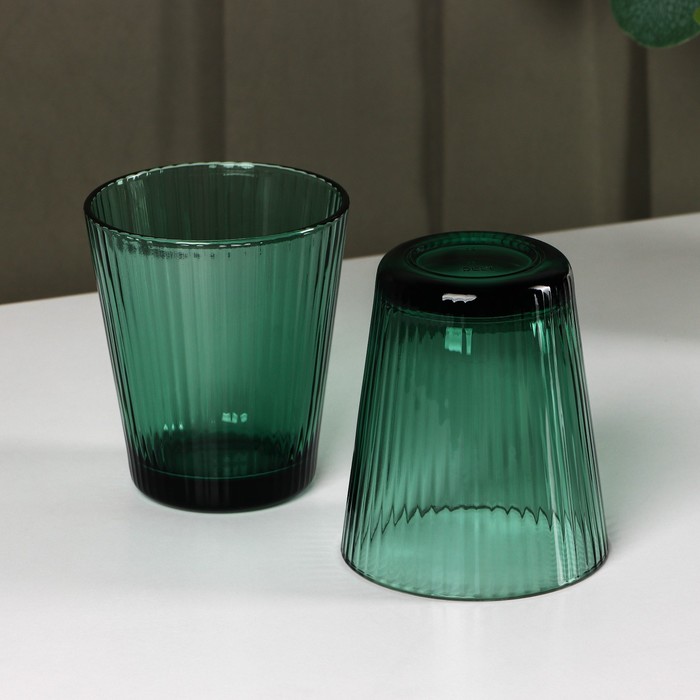 Набор стеклянной посуды «Вино Верде», 5 предметов: 2 стакана 330 мл, 2 тарелки 280 мл, салатник 1,6 л, цвет зелёный - фото 1907831379