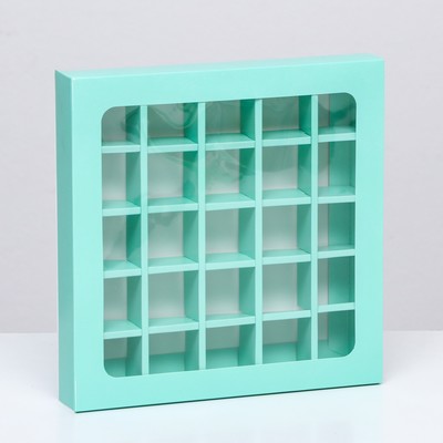 Коробка для 25 конфет, 22×22×3.5 см