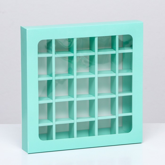 Коробка для 25 конфет, 22×22×3.5 см