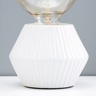 Настольная лампа "Брис" 1х40Вт Е14 провод-1,6м белый 11,5х11,5х9см - Фото 3