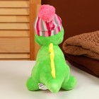 Мягкая игрушка «Дракоша», в полосатой шапке, 21 см, цвет зелёный - фото 3770701