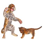 Набор фигурок «Мир диких животных: семья тигров», 2 фигурки - фото 294047037