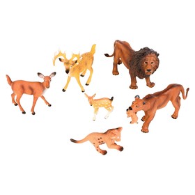 Набор фигурок «Мир диких животных: семья львов и семья оленей», 6 фигурок