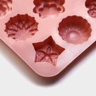 Форма для выпечки Доляна «Цветы», силикон, 12 ячеек, 20,5×15,6×2 см, цвет розовый - Фото 4