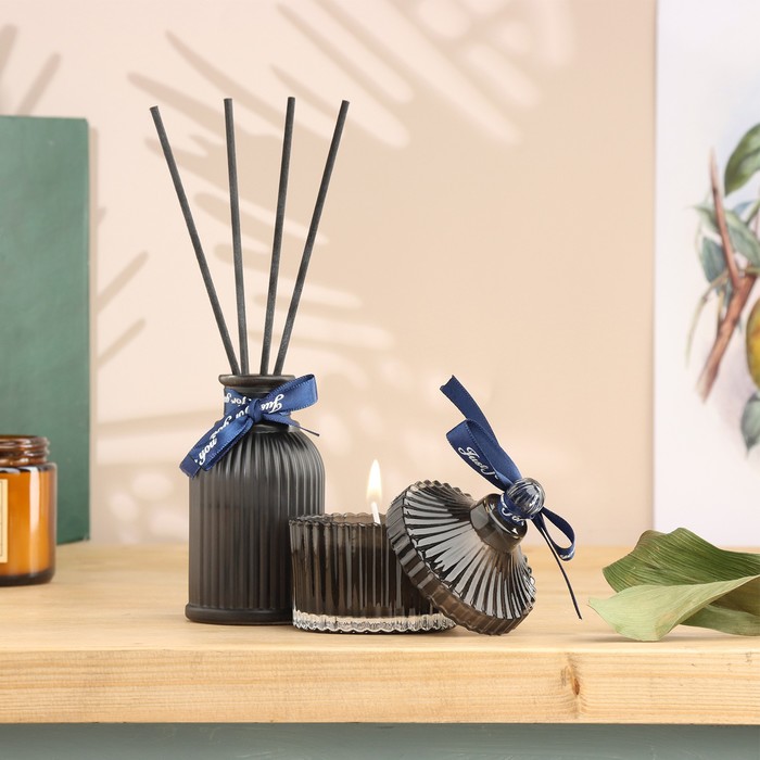 Набор диффузор 100 мл + свеча 6×9 см, джентельмен, черный - Фото 1