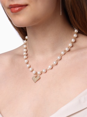 Колье с жемчугом "Сердце" квадратное, d=0,6см, цвет белый в золоте, 40 см