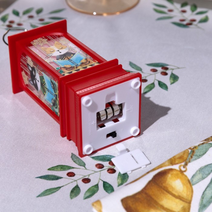 Светодиодная фигура «Красный фонарь с котиками» 5 × 12 × 5 см, пластик, батарейки AG13х3, свечение тёплое белое