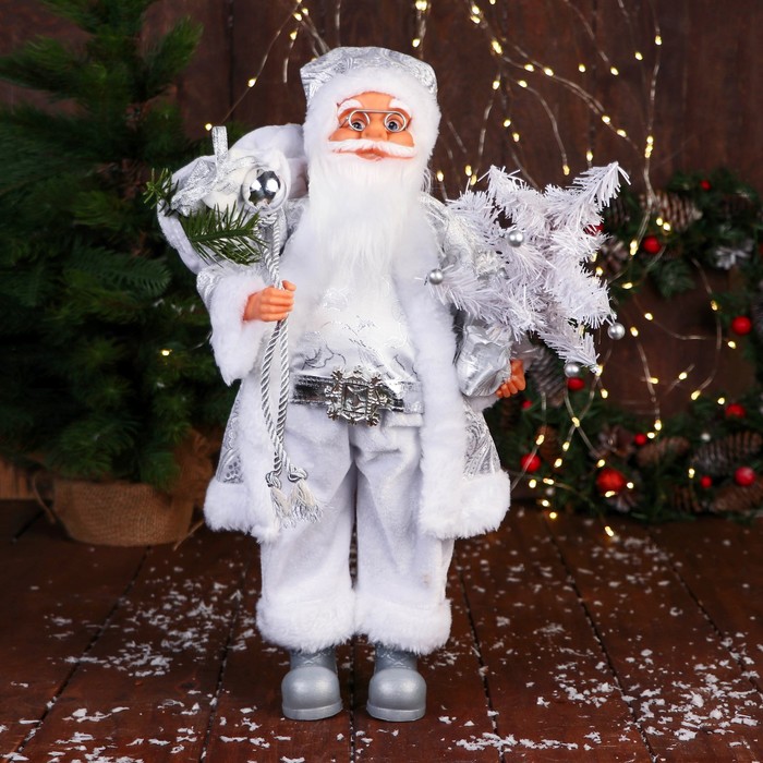 Дед Мороз "С ёлочкой с шариками и подарками" 50 см, серебро - фото 1909304190