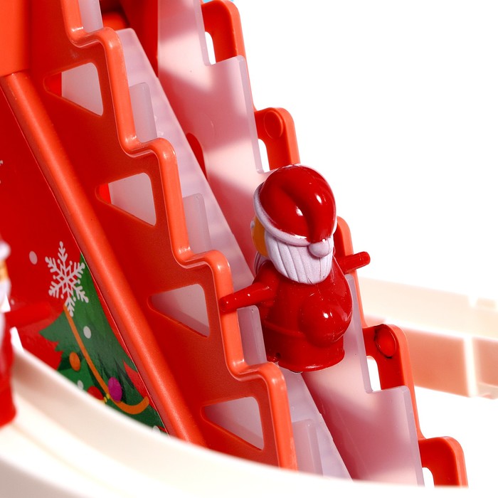 Развивающая игрушка «Дед морозы на лесенке», свет и звук - фото 1907842146