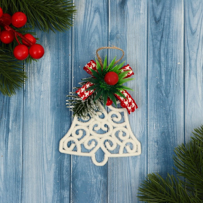 Ёлочная игрушка «Зимнее волшебство. Колокольчик ажур» пластик, 7×8 см, белый - Фото 1