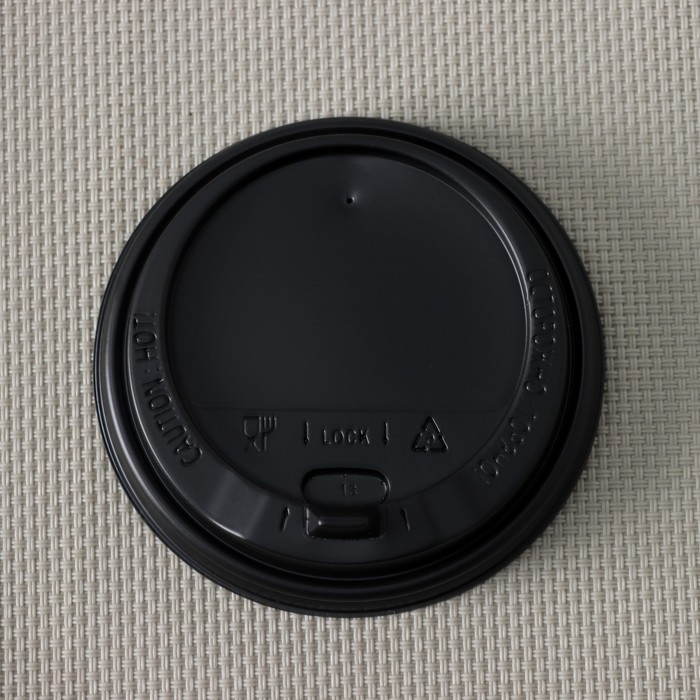 Крышка одноразовая для стакана чёрная, с клапаном, d=8 см