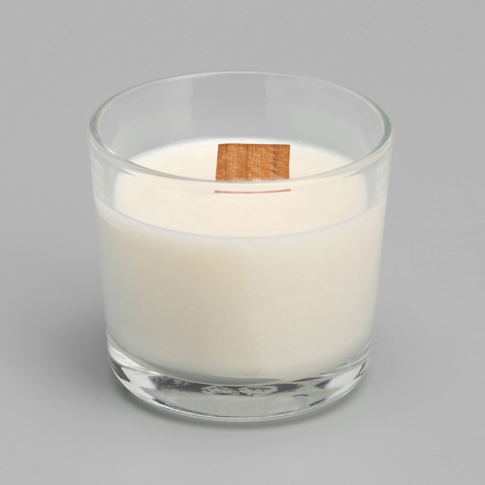 Свеча из соевого воска в стакане с деревянным фитилем "Черная смородина", 65 гр