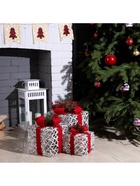 Светодиодная фигура «Серебристые подарки с красной лентой» 15, 20, 25 см, текстиль, металл, 220 В, свечение тёплое белое - фото 61037595