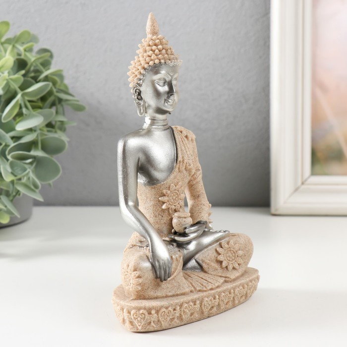 Сувенир полистоун "Будда Мудра Бхумиспарша -Прикосновение к Земле" песочный 5,7х11,5х16,5 см