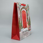 Пакет крафтовый вертикальный «Новогодний дом», L 31 × 40 × 11.5 см - Фото 3