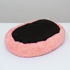 Лежанка для собак и кошек «Уют», мягкий мех, 45 х 35 х 11 см, розовая - Фото 7