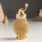 Сувенир полистоун "Золотой ёжик в новогоднем колпаке, со звёздочкой" МИКС 4,5х5х11 см - фото 24261449