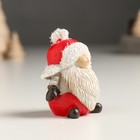 Сувенир полистоун "Дедушка Мороз в красной шапке-ушанке" 4,5х3,5х5,5 см - Фото 2