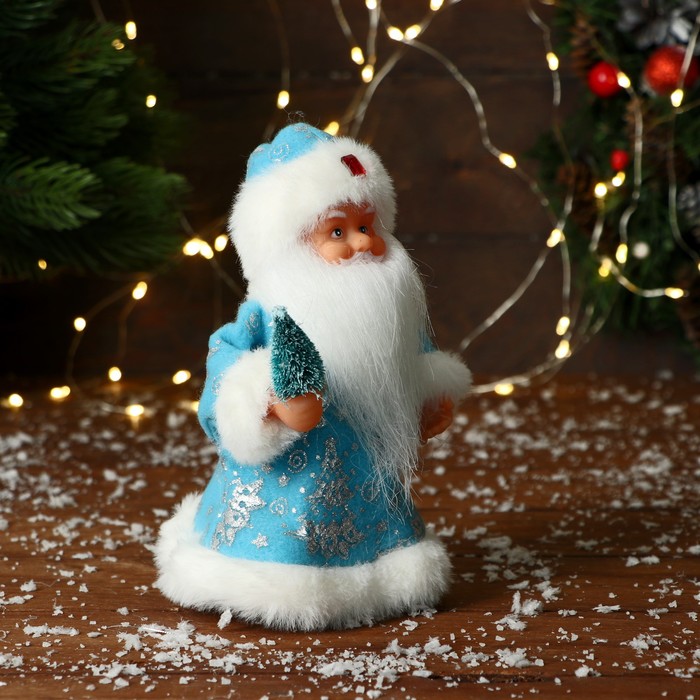 Дед Мороз "В узорчатой шубке с ёлочкой" 19 см, голубой