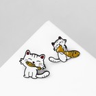 Набор значков (2 шт.) «Котик» с рыбкой, цвет бело-жёлтый в чёрном металле - фото 320171760
