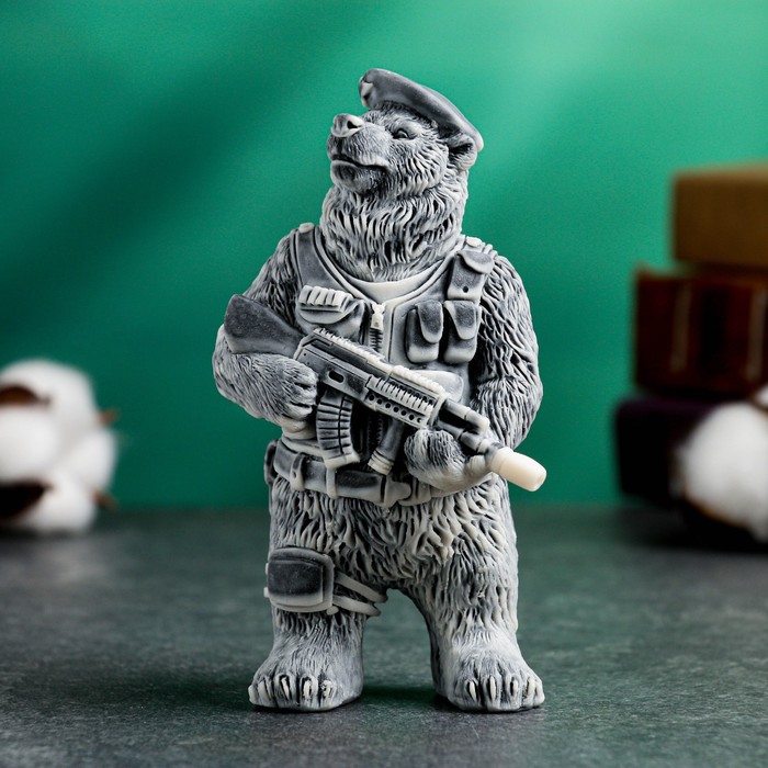 Фигура "Медведь военный" 13,5см - фото 1899065189