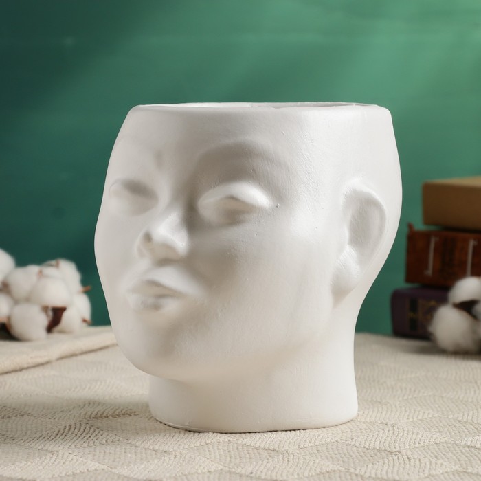 Фигурное кашпо "Голова девушки" белое, 16х14х16см - фото 1909320143