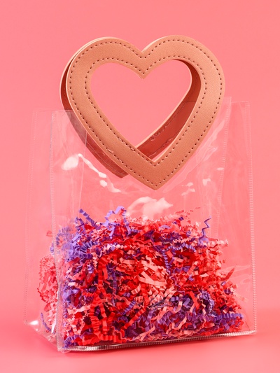 Пакет подарочный из ПВХ Розовый 20×18×10 см