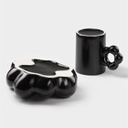 Кофейная пара керамическая «Ромашка», 2 предмета: кружка 260 мл, блюдце d=17 см, цвет чёрный - Фото 4