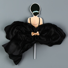 Топпер для торта «Красотка в чёрном» - Фото 6