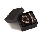 Женский подарочный набор Fadi 2 в 1: наручные часы, браслет - фото 7716032